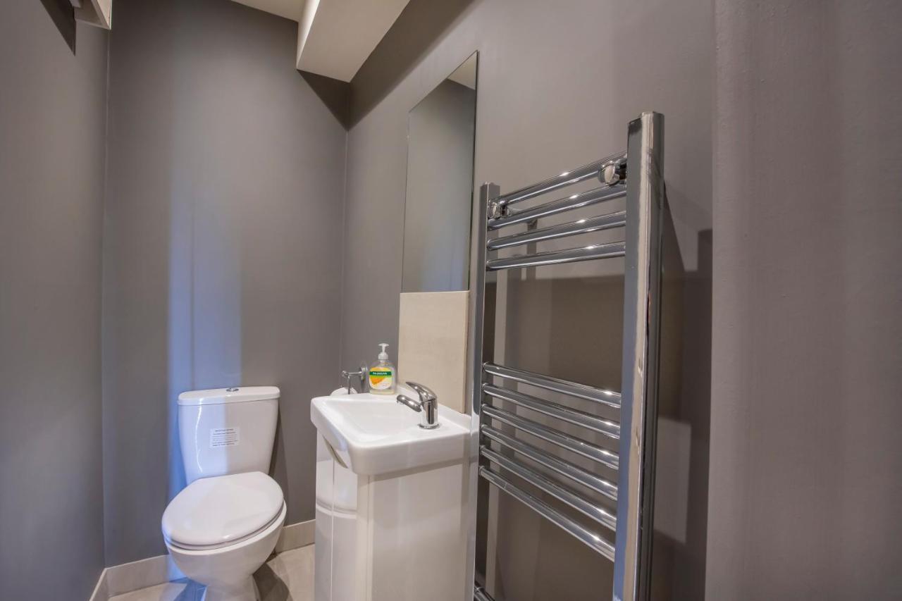 Patrick'S Pool- 4 Bedroom,4 Bathroom, Most Central Luxury Townhouse! York Kültér fotó